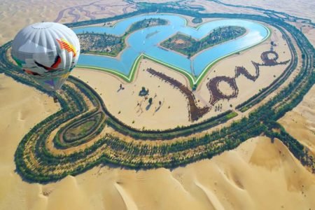 LOVE LAKE DUBAÏ